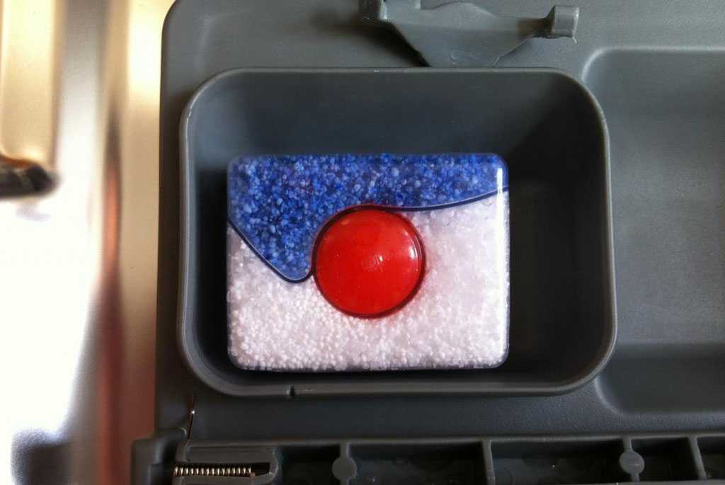 Не растворяется таблетка в посудомоечной машине  V-Zug